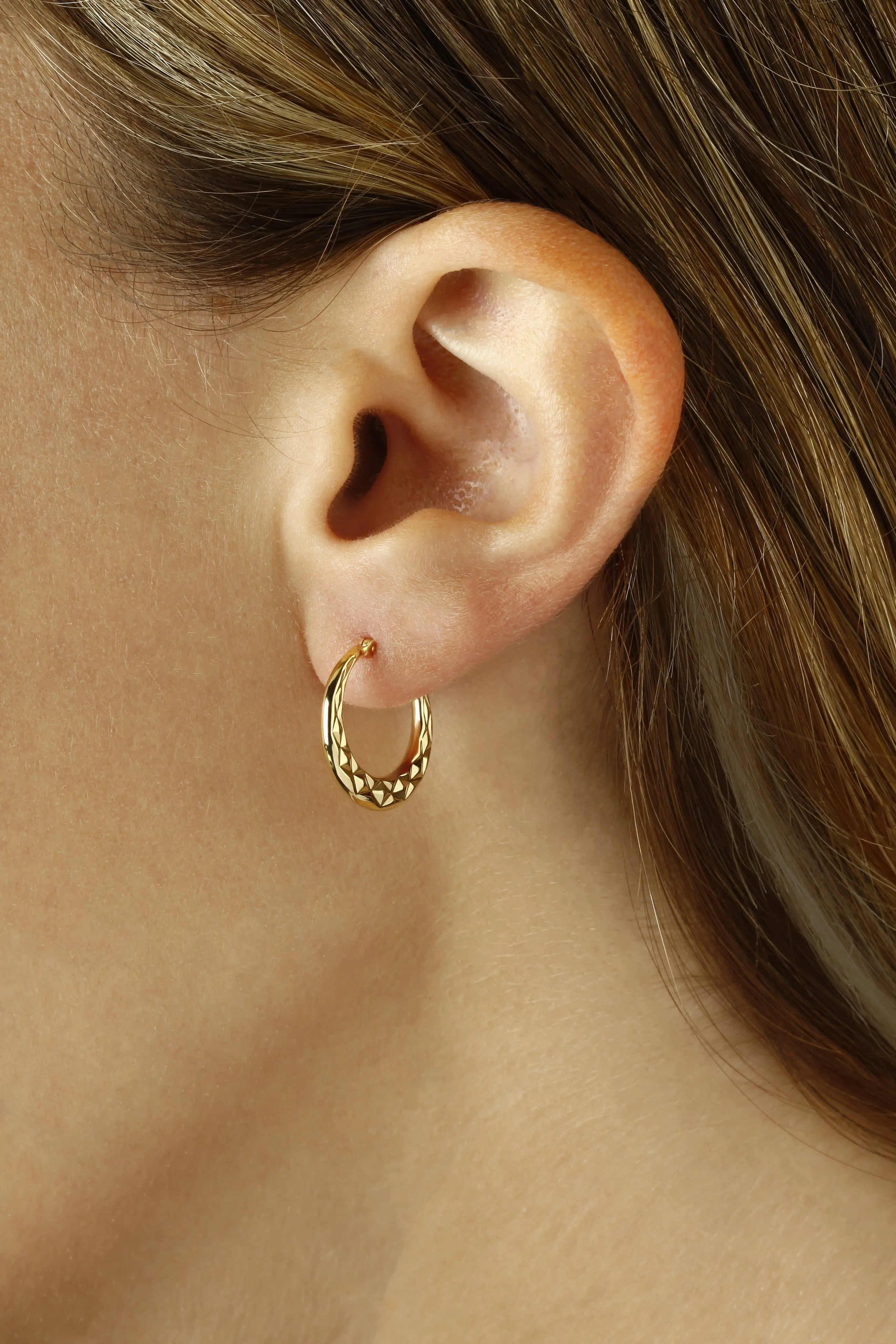 14K Yellow Gold Sm. Diamond Cut Hoop Sd Earrings