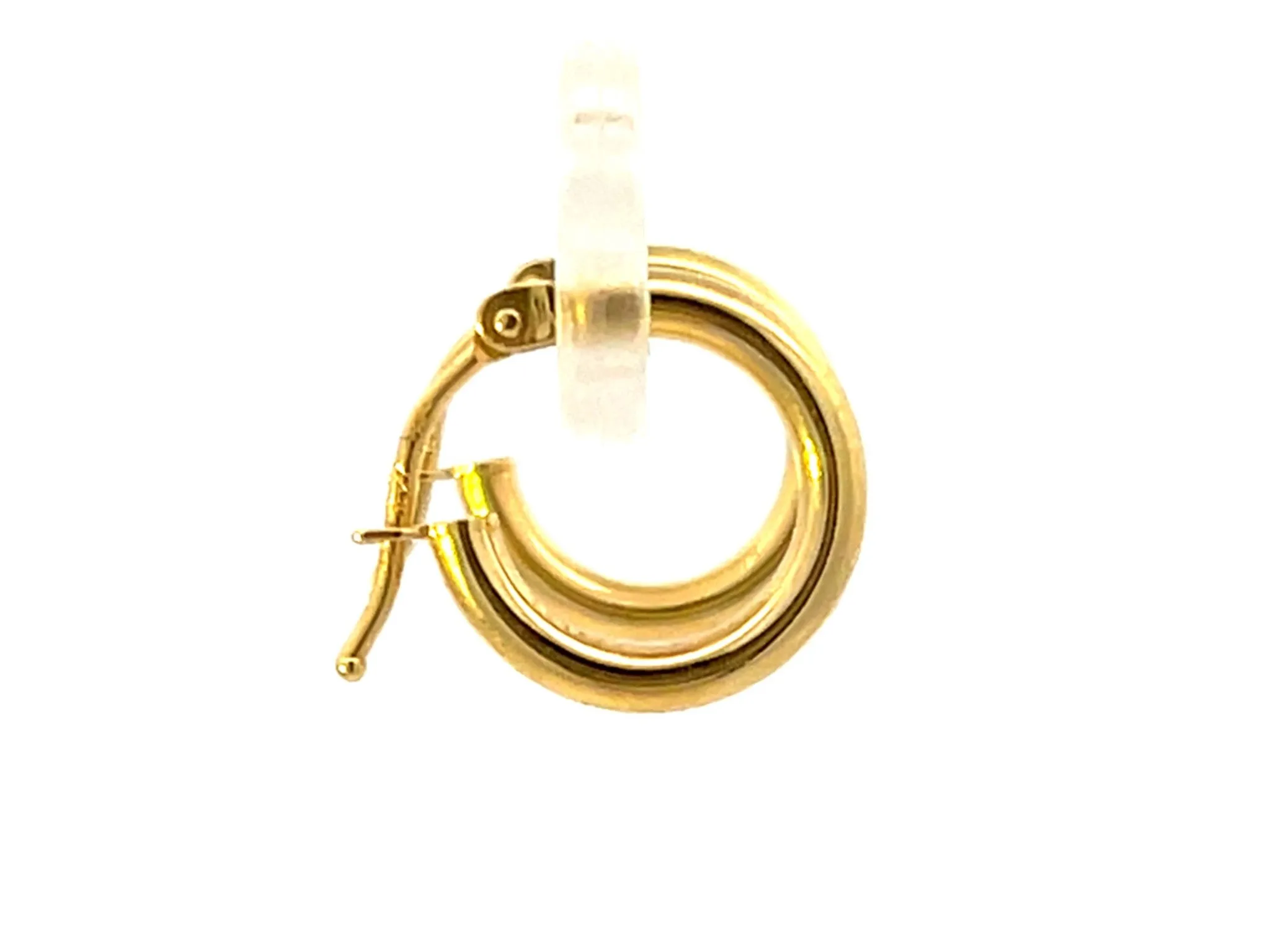 14K Yellow Gold Small Hoop Earrings 2mm Thick 15.5 mm Diameter
