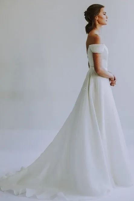 2021 Spring Wedding Dresses with Off-the-shoulder Bodice