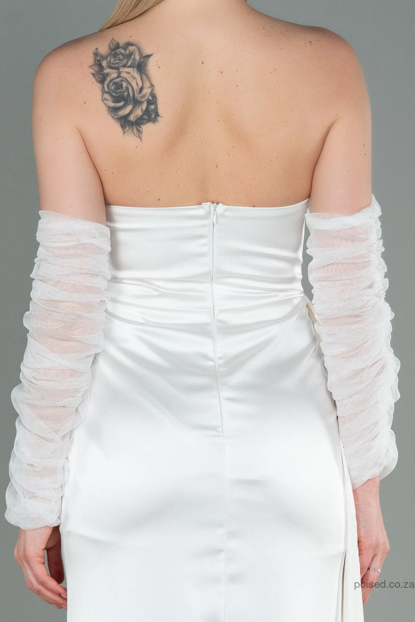 30178 Off-White Draped Slit Strapless Dress