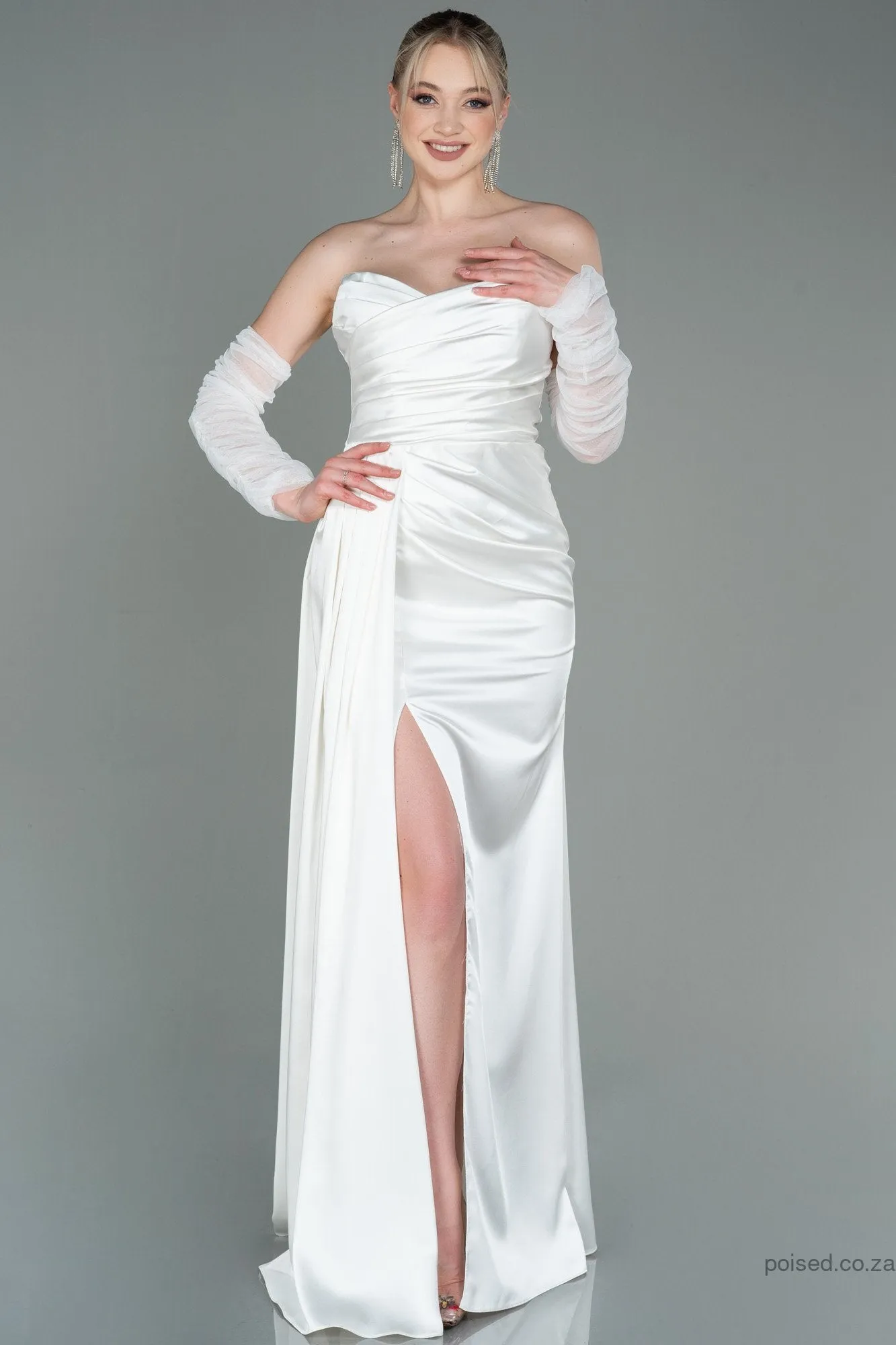 30178 Off-White Draped Slit Strapless Dress
