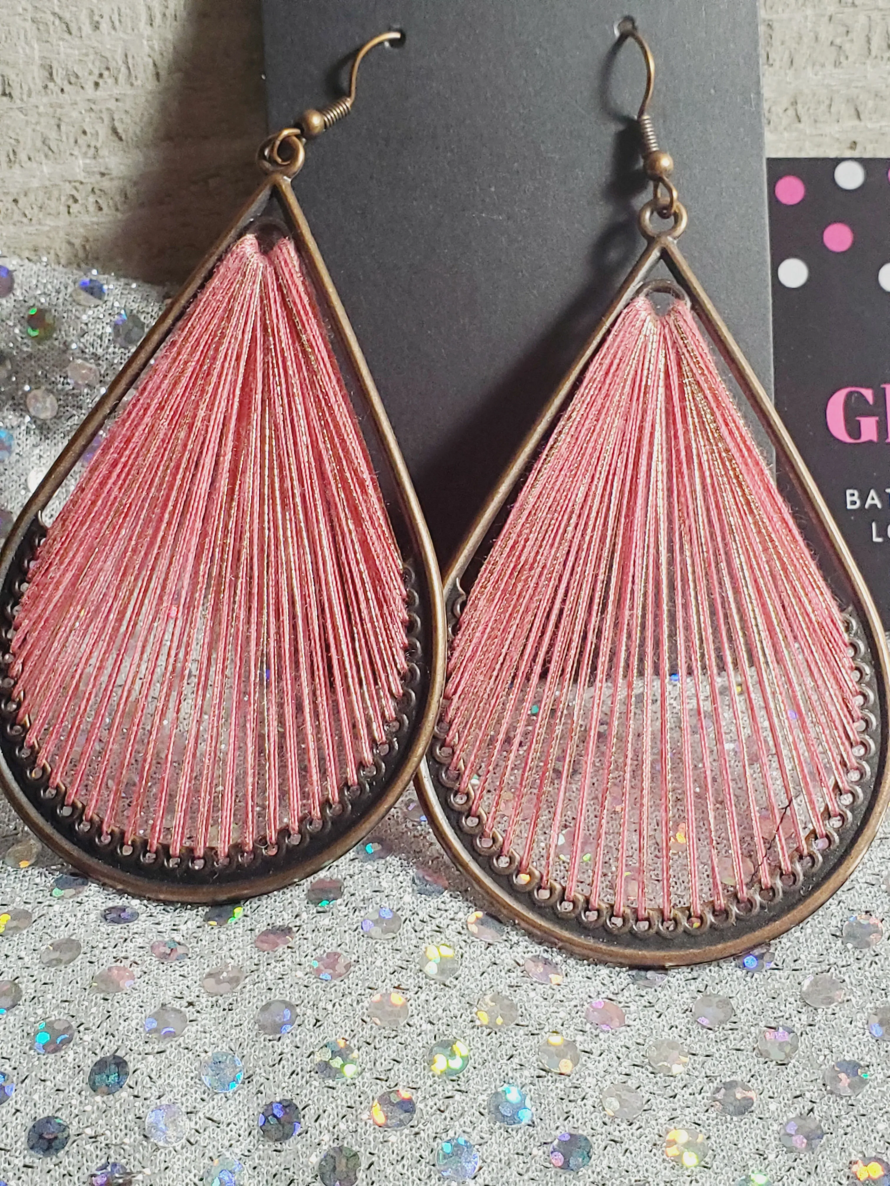 309 Pink String Metal Teardrop Dangle Earrings