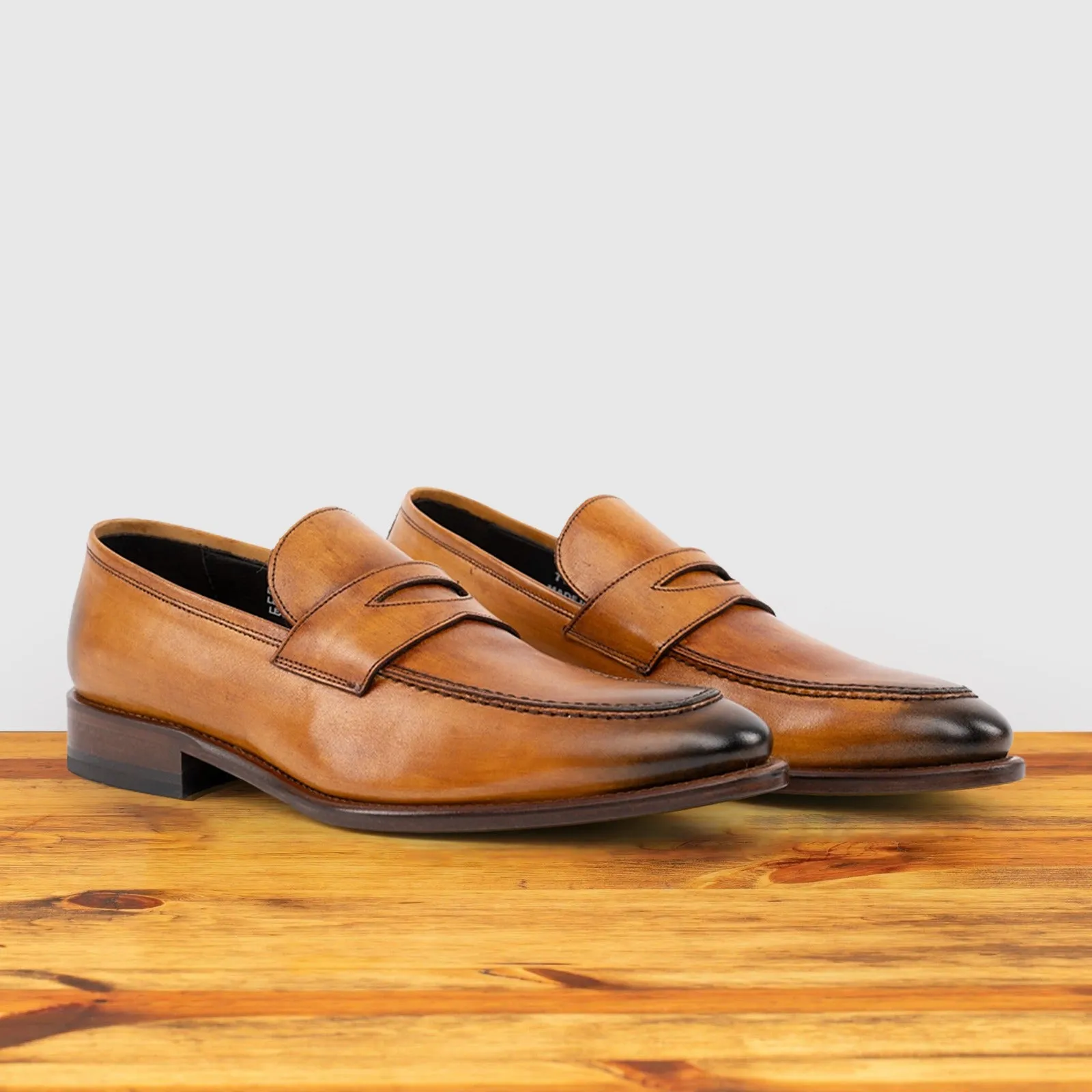 7730 Calzoleria Toscana Leather Dress Loafer