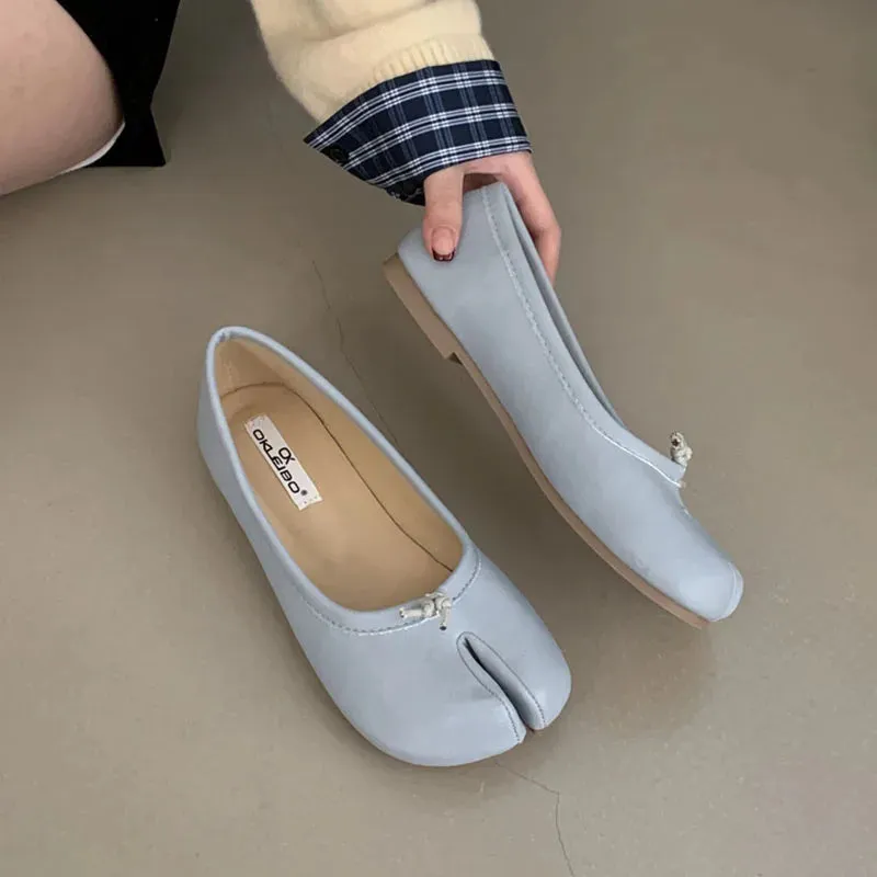 ADVBRIDGE  -  Spring New Brand Women Flat Shoes Fashion Candy Color Ladies Split Toe Shallow Slip On Boat Shoes Dress Loafer Shoes New