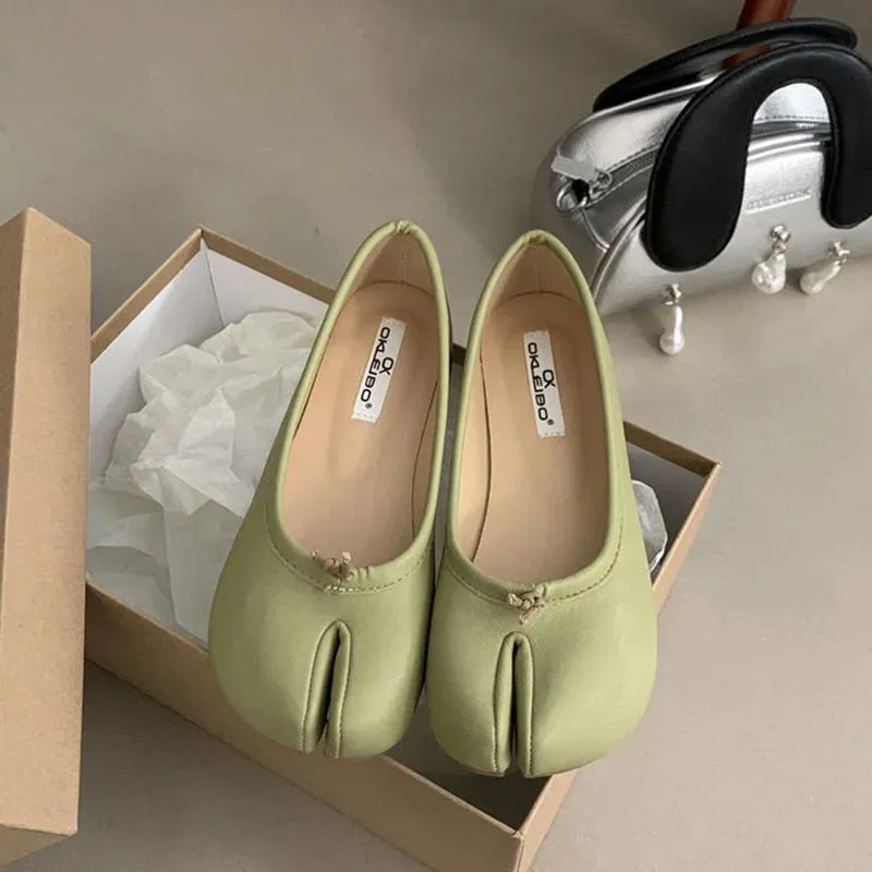 ADVBRIDGE  -  Spring New Brand Women Flat Shoes Fashion Candy Color Ladies Split Toe Shallow Slip On Boat Shoes Dress Loafer Shoes New