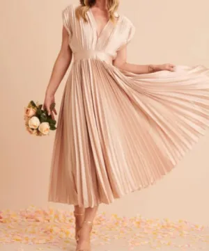 Bella Glow Pleated Midi Dress-Peach