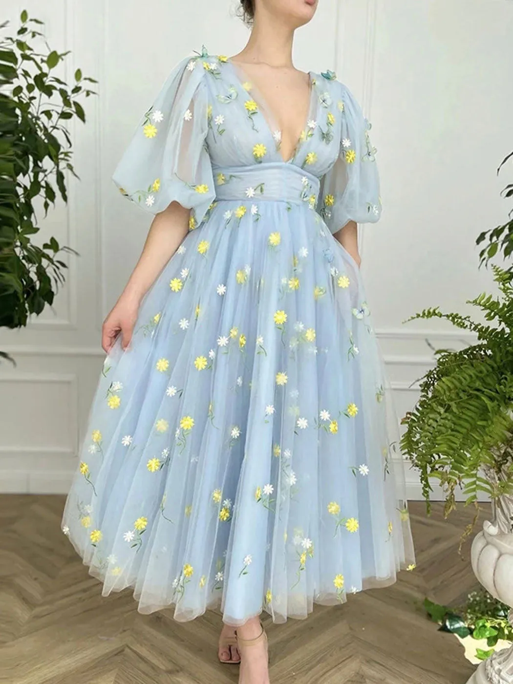 Blue v neck tulle tea length prom dress blue tulle formal dress