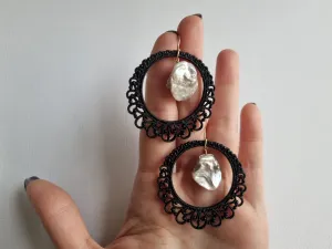 bohemian pearl | black lace keshi pearl hoop earrings