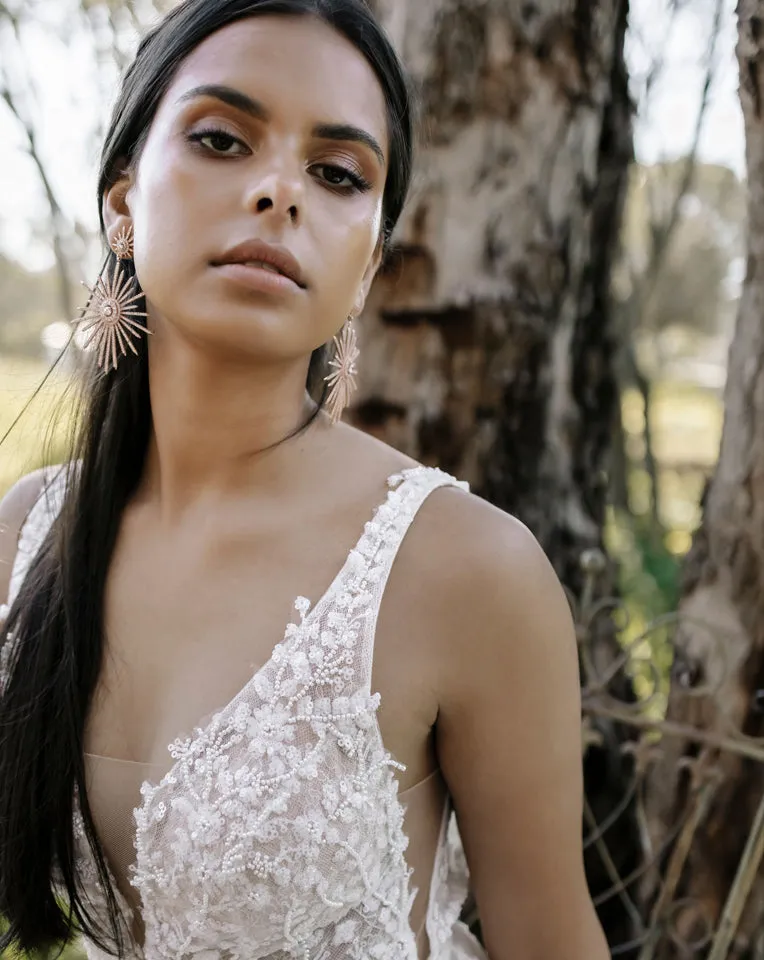 Bridal earrings - statement star - Venus by Stephanie Browne