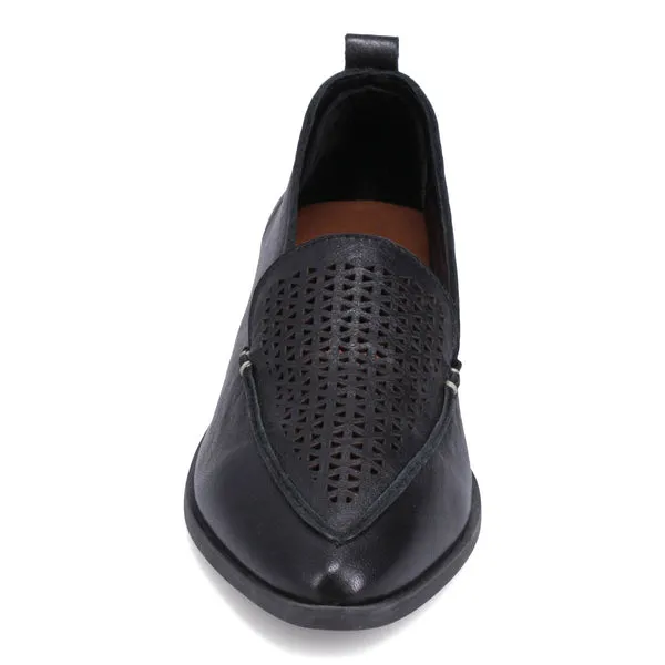 Bueno Women's Blaze Shoe