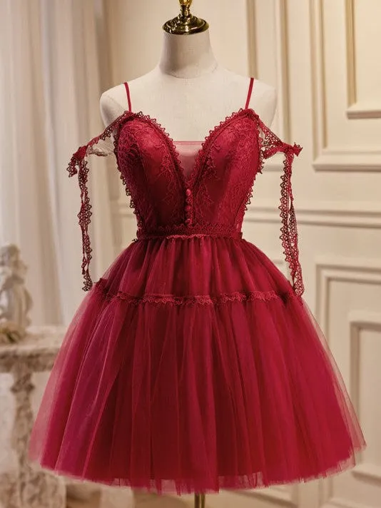 Burgundy Spaghetti Straps V Neck A Line Tulle Short Homecoming Dresses