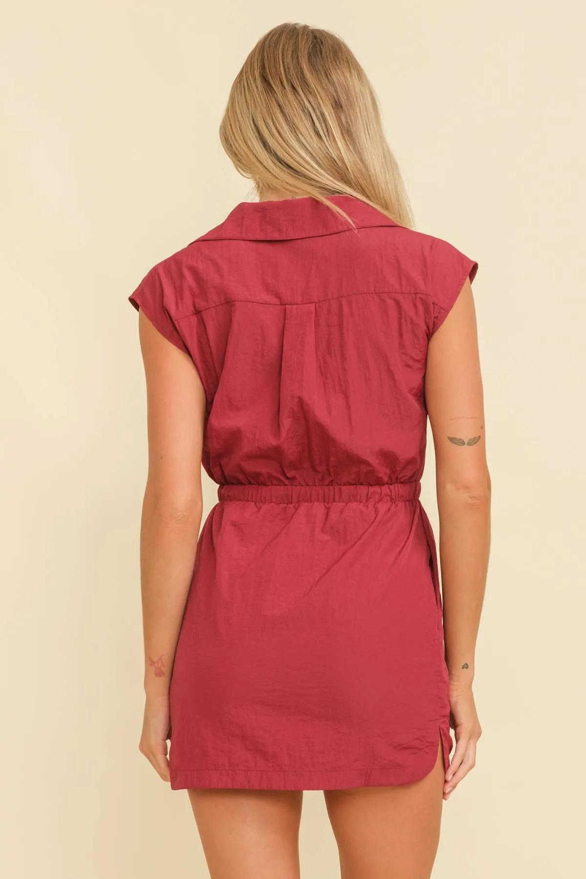 CAP SLEEVE ZIPPERED MINI DRESS