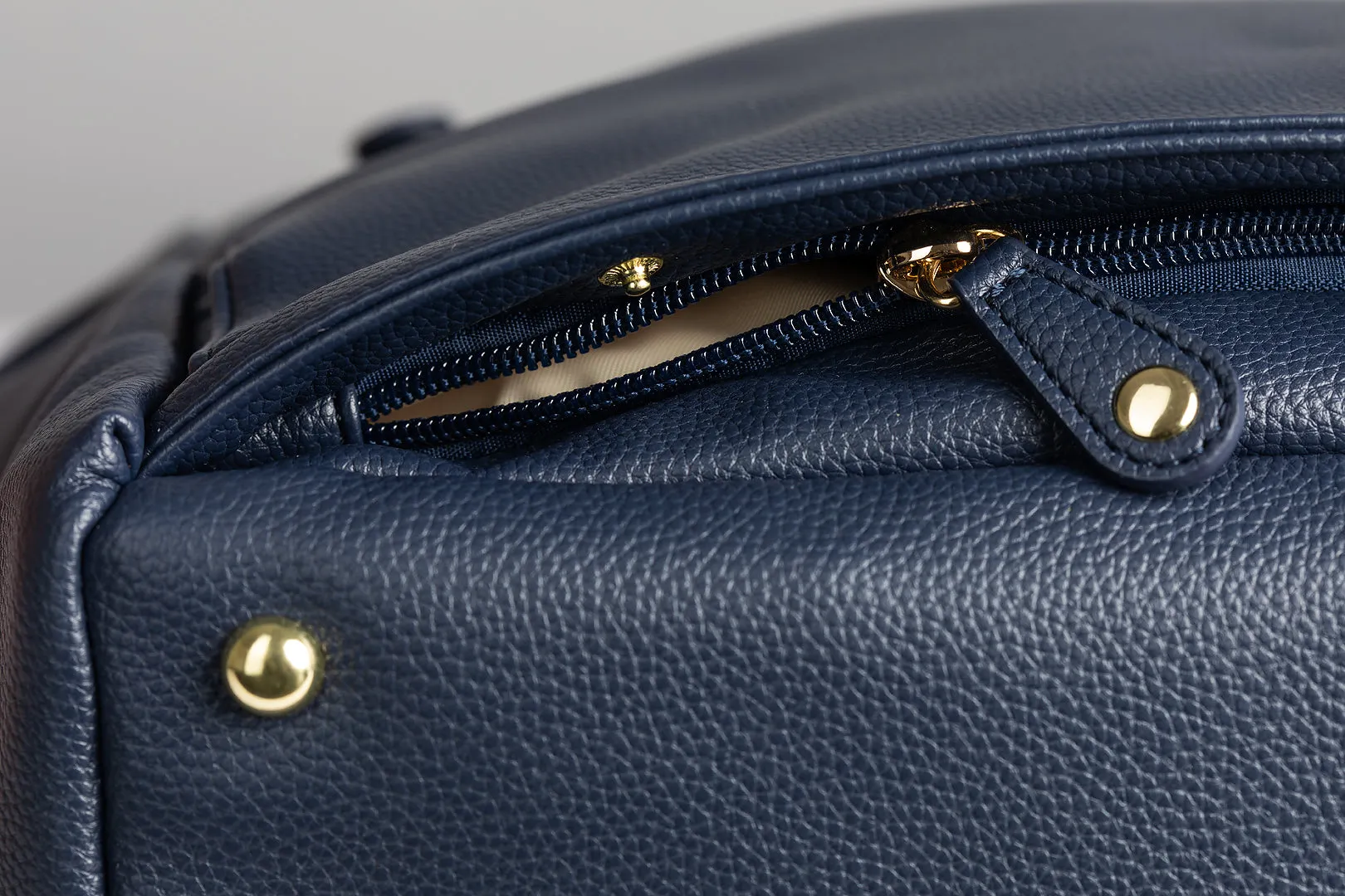 Caroline Convertible Tote (Vegan)