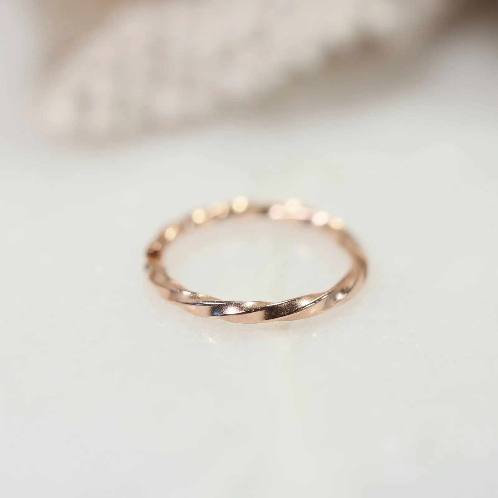 Cartilage Hoop Earring Twist - Endless, Choose Your Diameter, Gauge, Metal