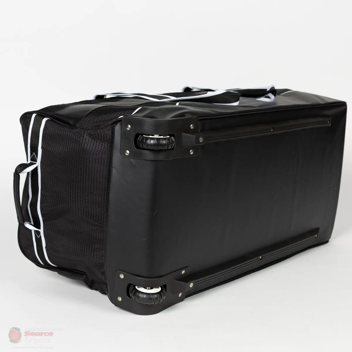 CCM 380 Deluxe Senior Wheel Hockey Bag