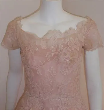 CEIL CHAPMAN 1950s Light Pink Lace Cocktail Dress