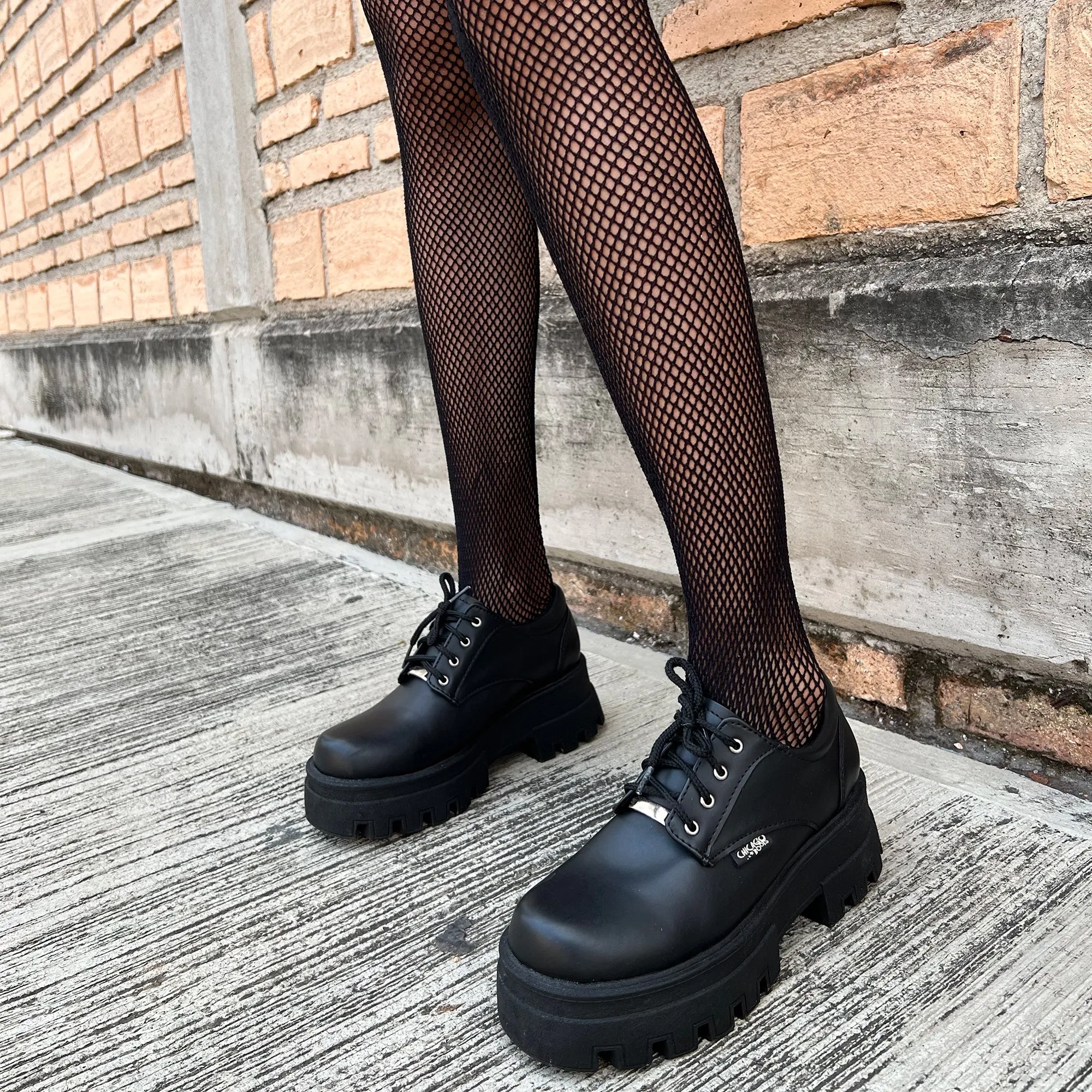 Chunky Oxford Negro