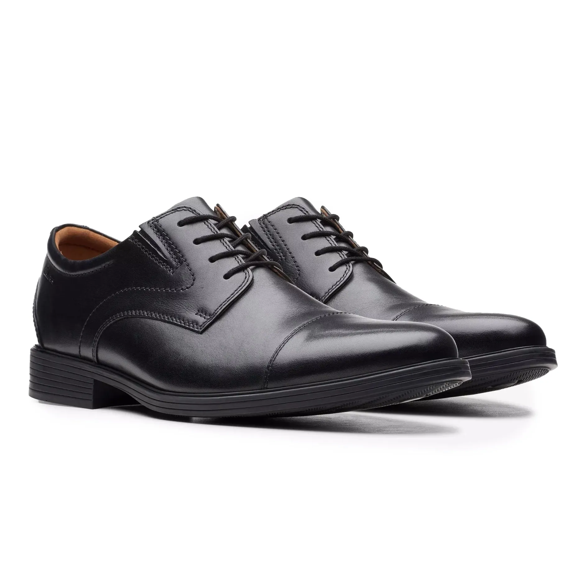 Clarks Whiddon Plain Leather Dress Shoes