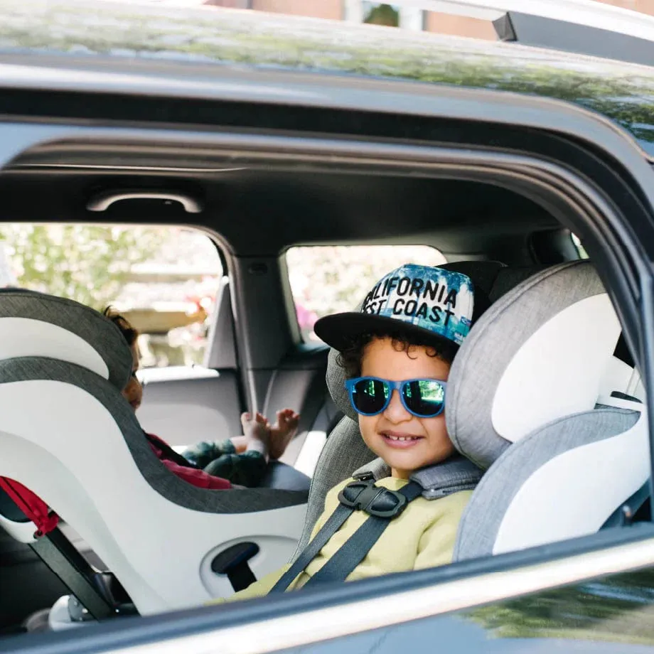 Clek Foonf Convertible Car Seat - Railroad Ziip