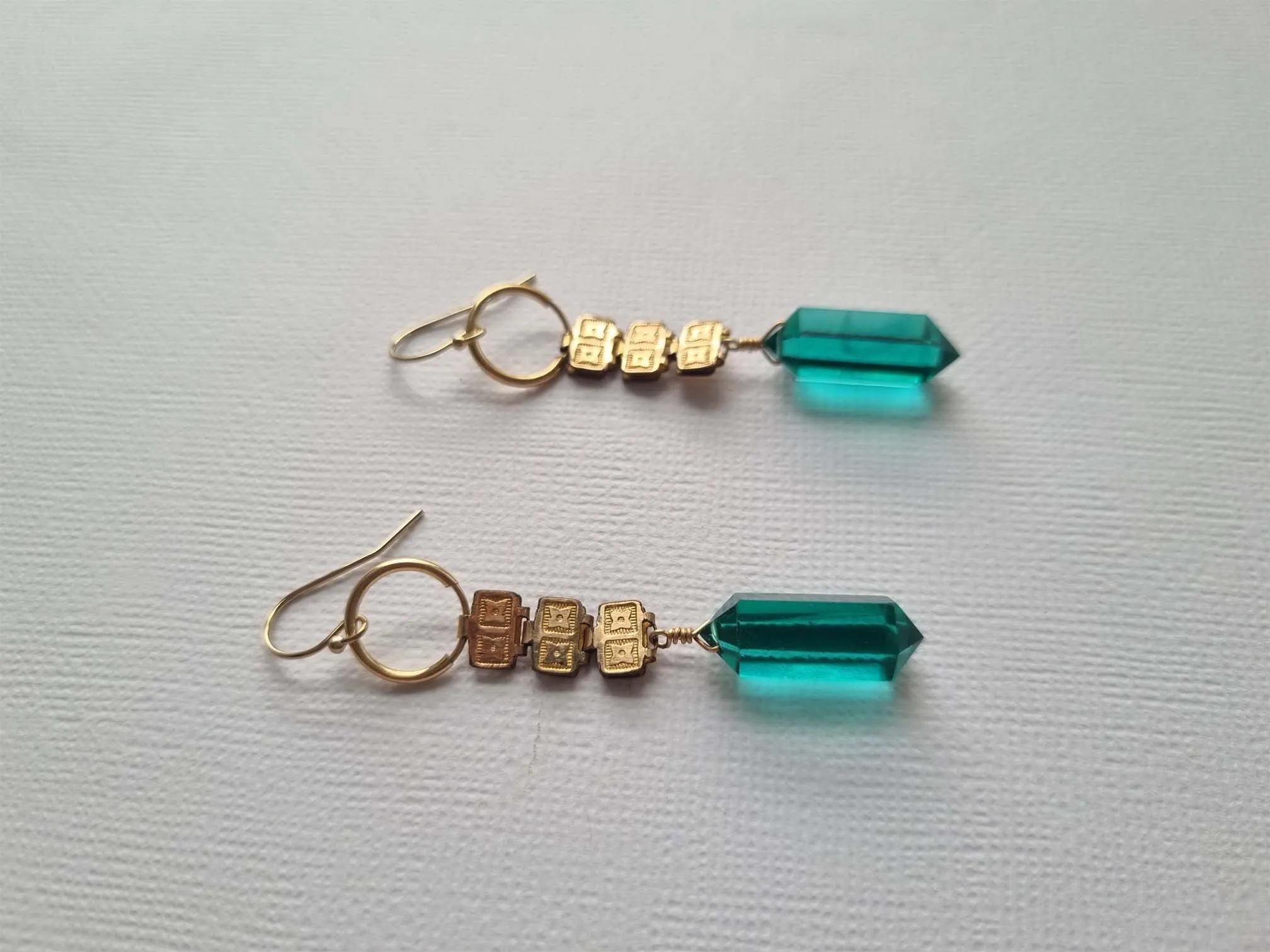 Cleopatra in Shanghai | green quartz long earrings