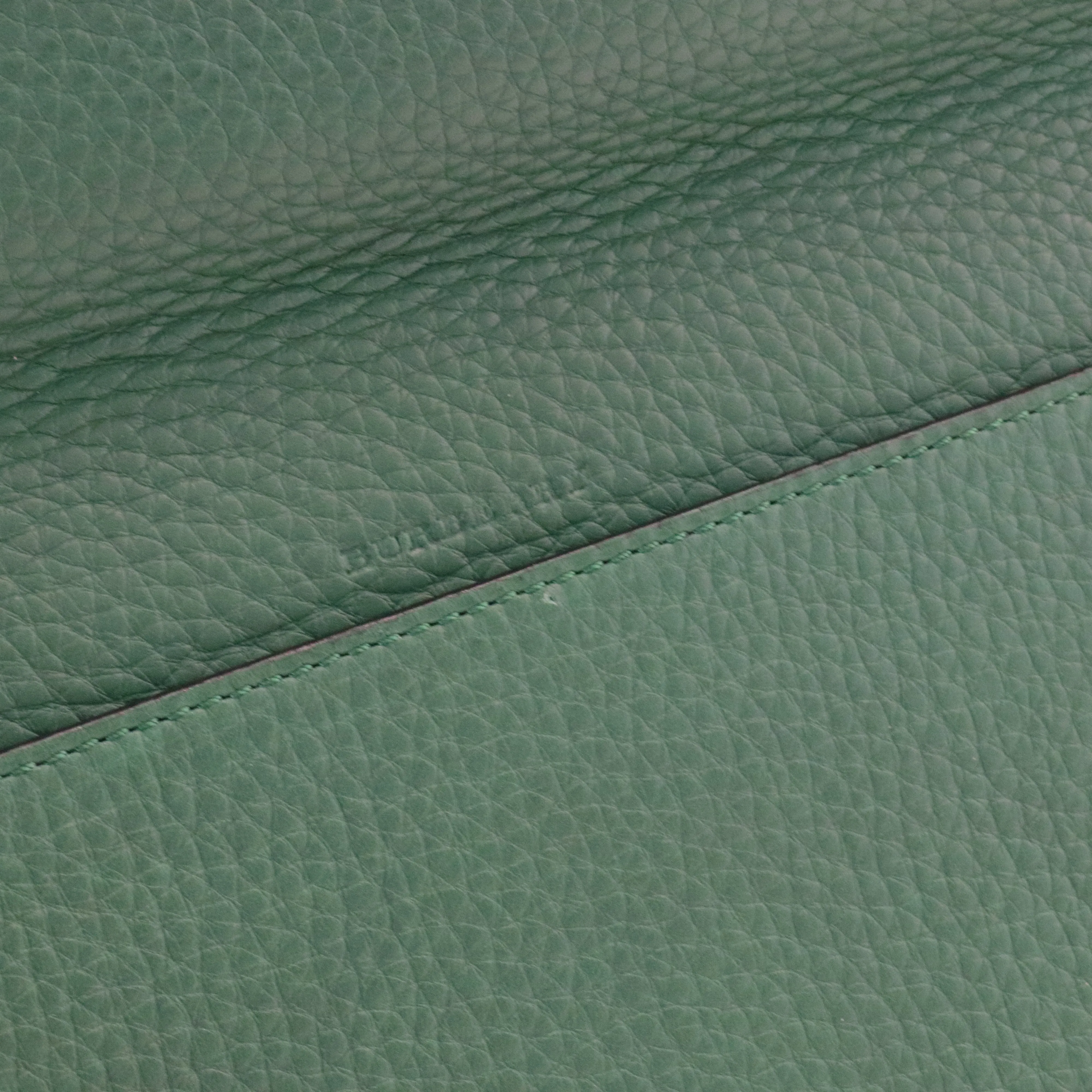 Clutch bags