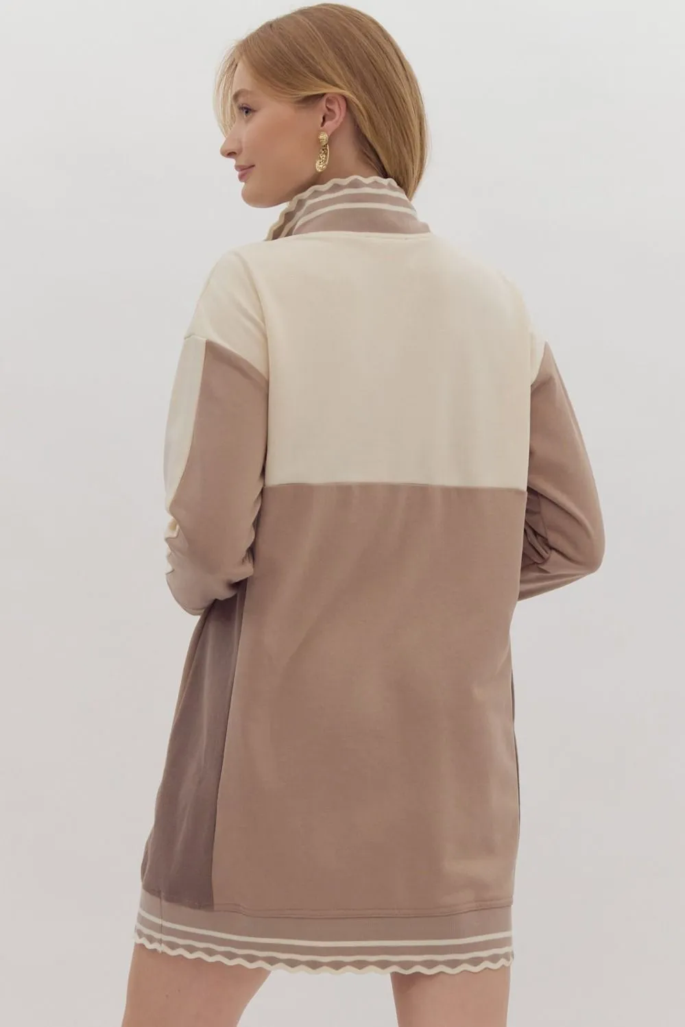 Colorblock long sleeve collared mini dress