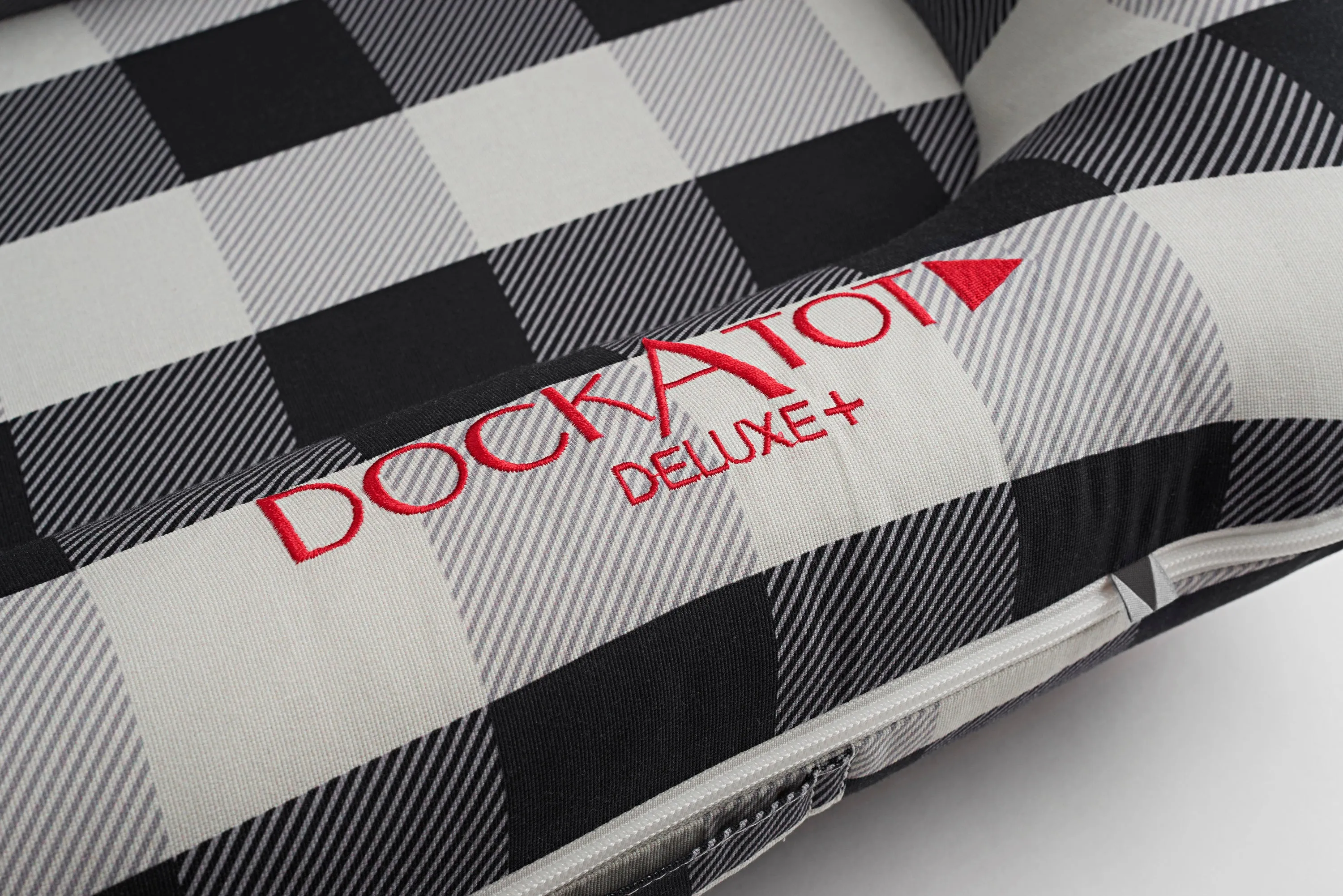 Deluxe  Dock - Charcoal Buffalo