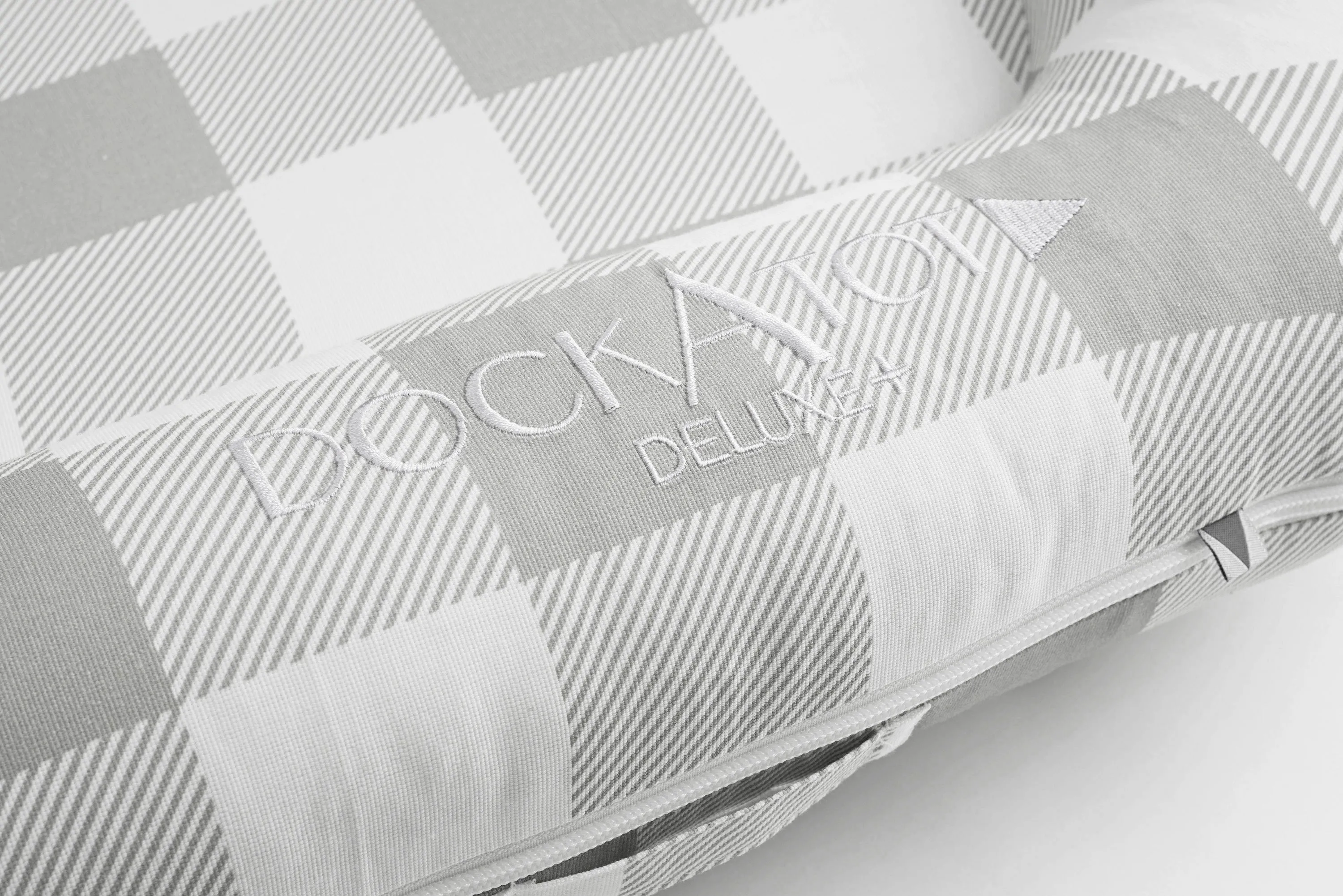 Deluxe  Dock - Natural Buffalo