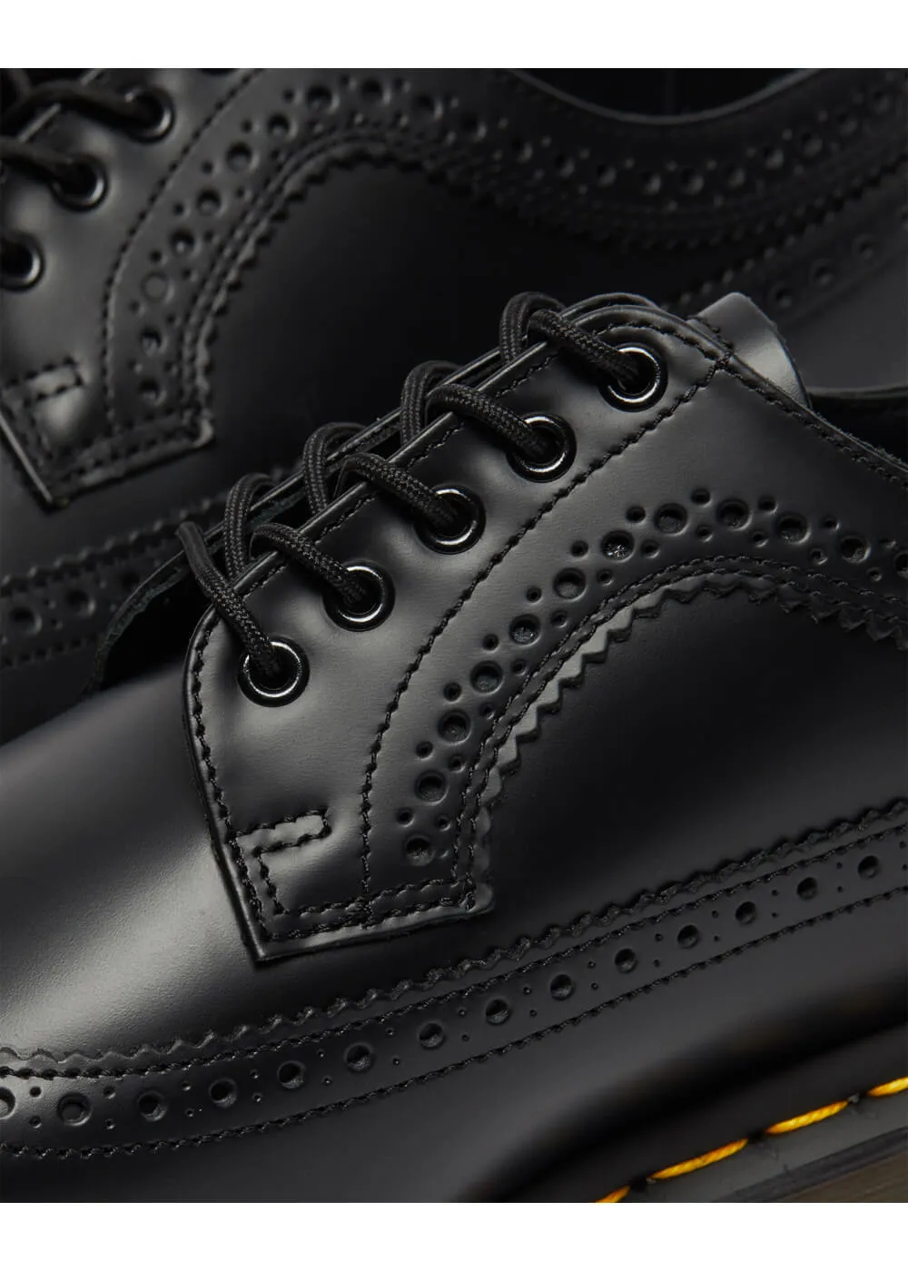 Dr. Martens 3989 Smooth Leather Brogues Shoes Black