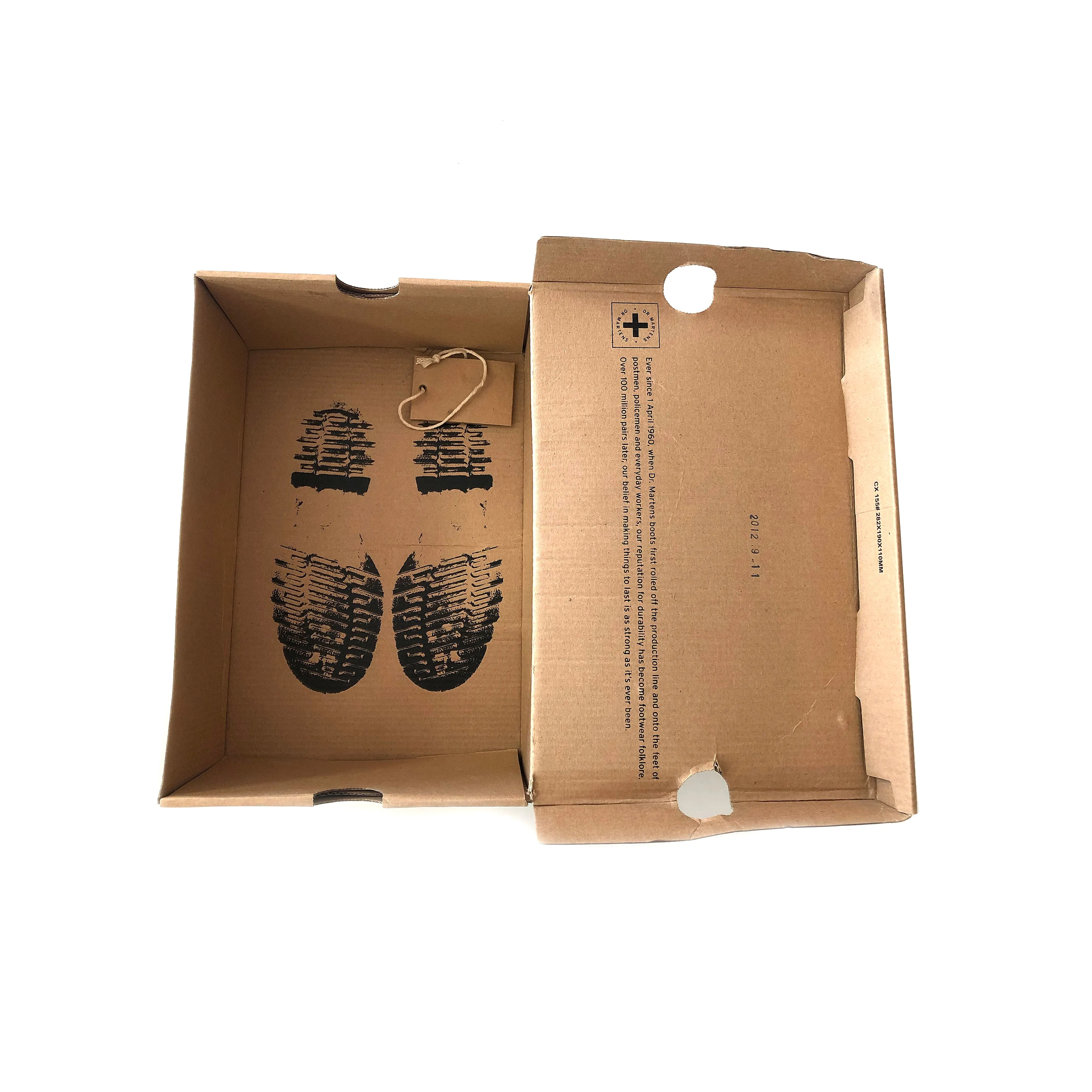 Dr Martens - Aila Skull - Leather Brogues