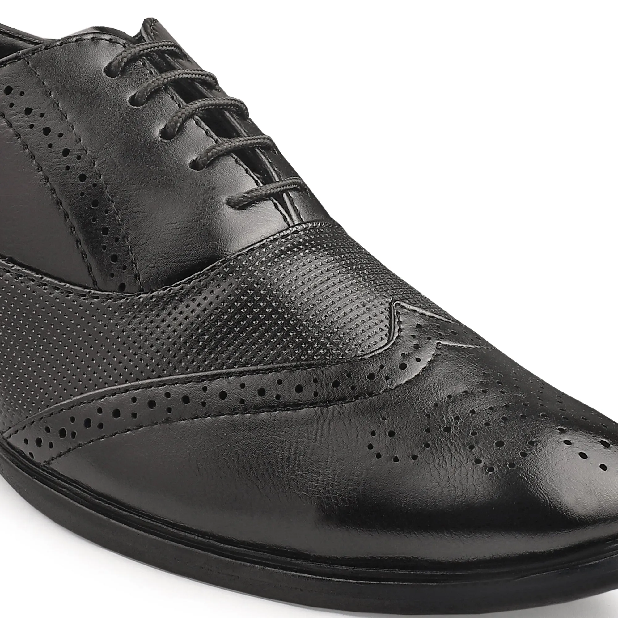 Dusk N Dazzling Black Brogues For Men