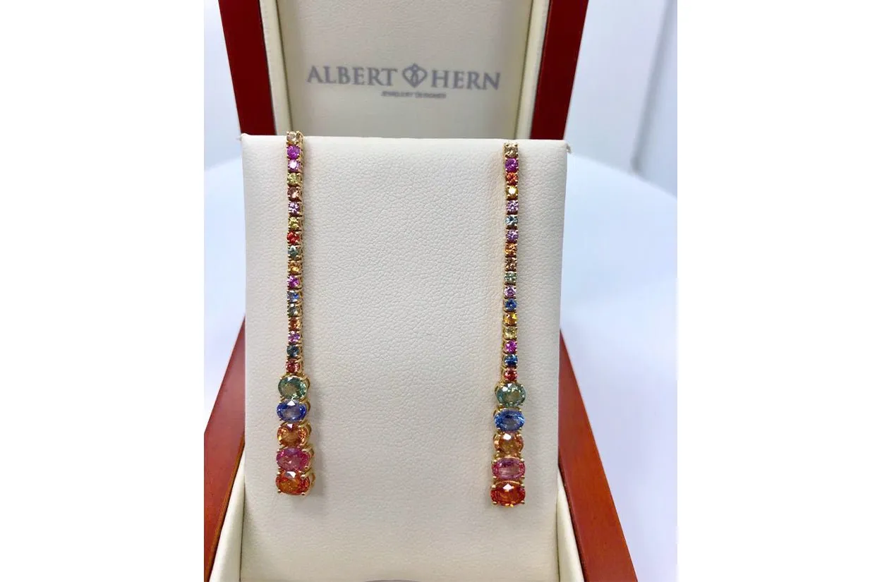 Earrings 18kt Gold Multicolor Sapphires in Line