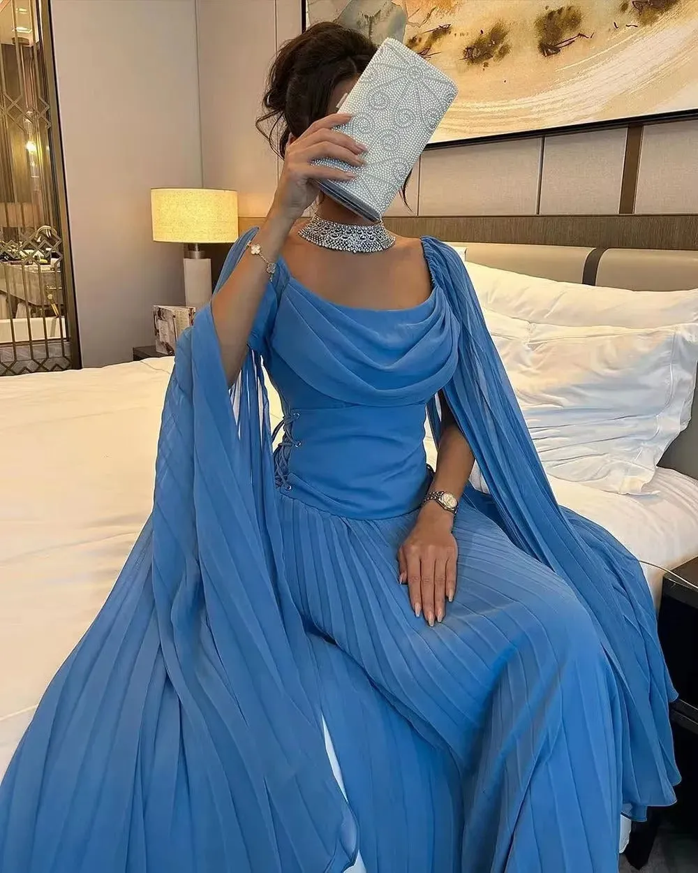 Elegant Blue Arabia Chiffon Prom Dresses Scoop Long Cape Sleeves Pleated Party Growns
