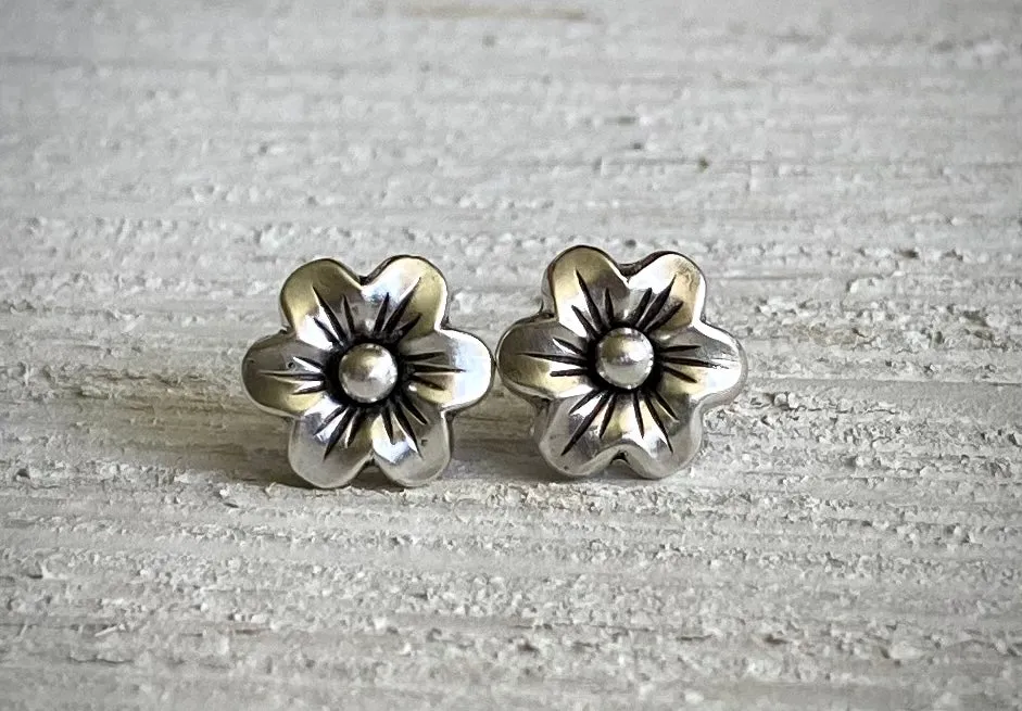Flora Studs