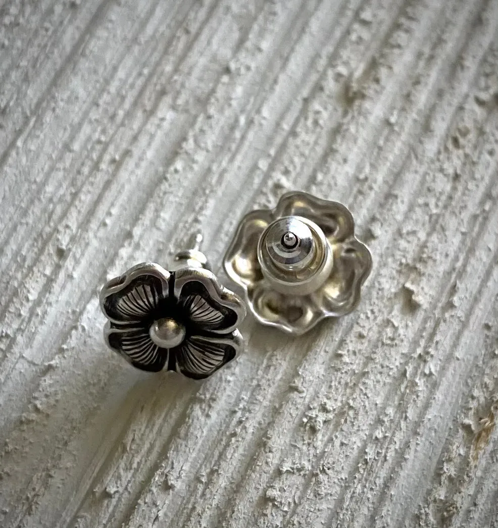 Flora Studs
