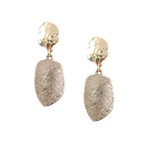GOLD EARRINGS  #SE31152_GLD (BD13/BH11)
