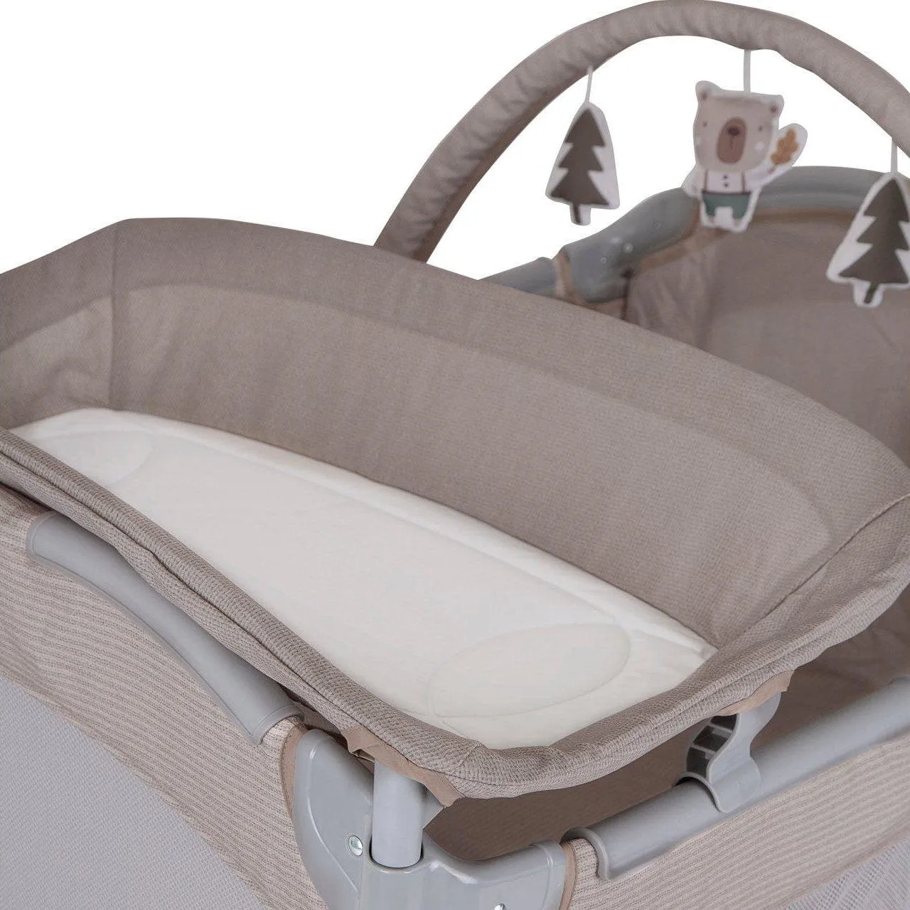 Graco Contour Electra in Little Adventurers