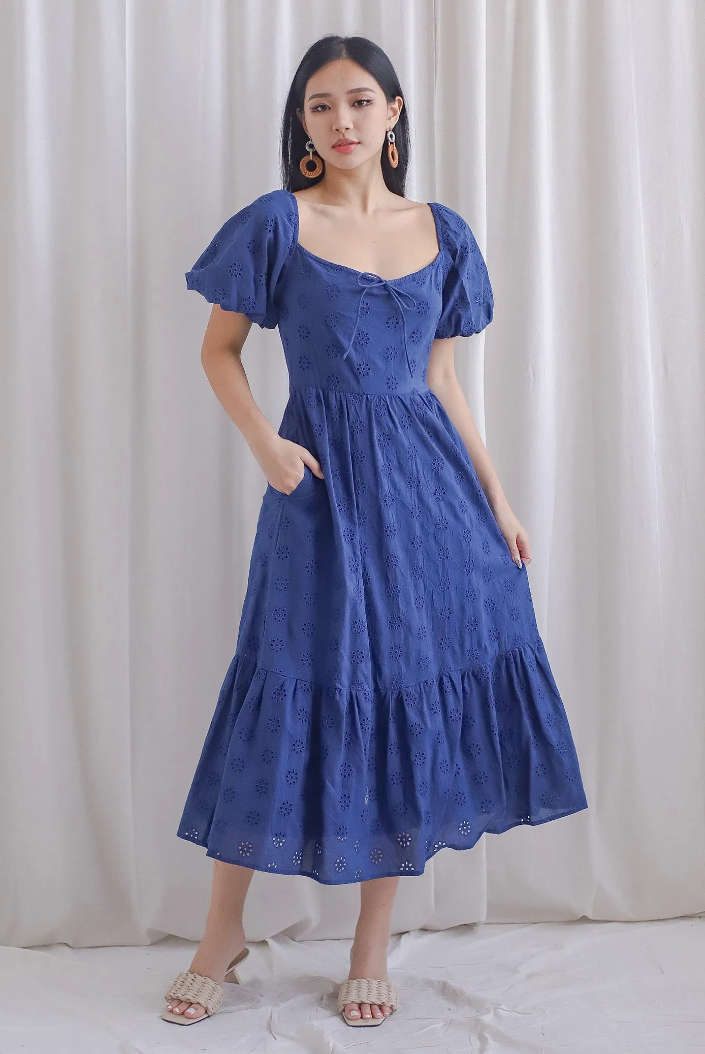 Guinevere Eyelet Tie Front Midi Dress In Navy Blue