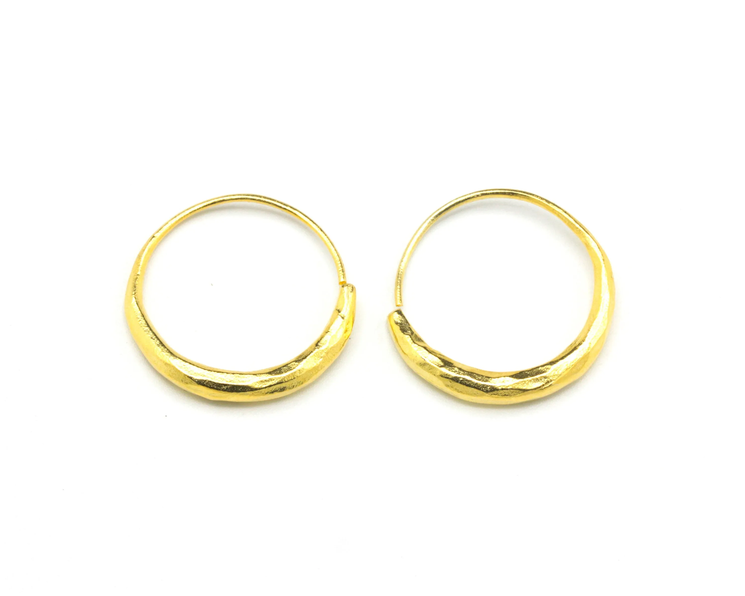 Hammer texture 18k gold hoop dangle earrings