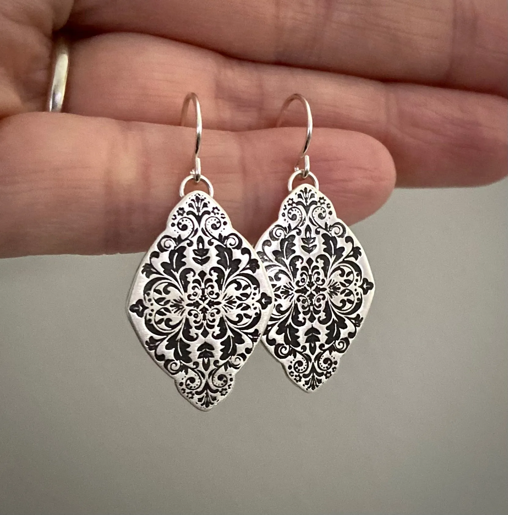 Lacy Arabesque Earrings