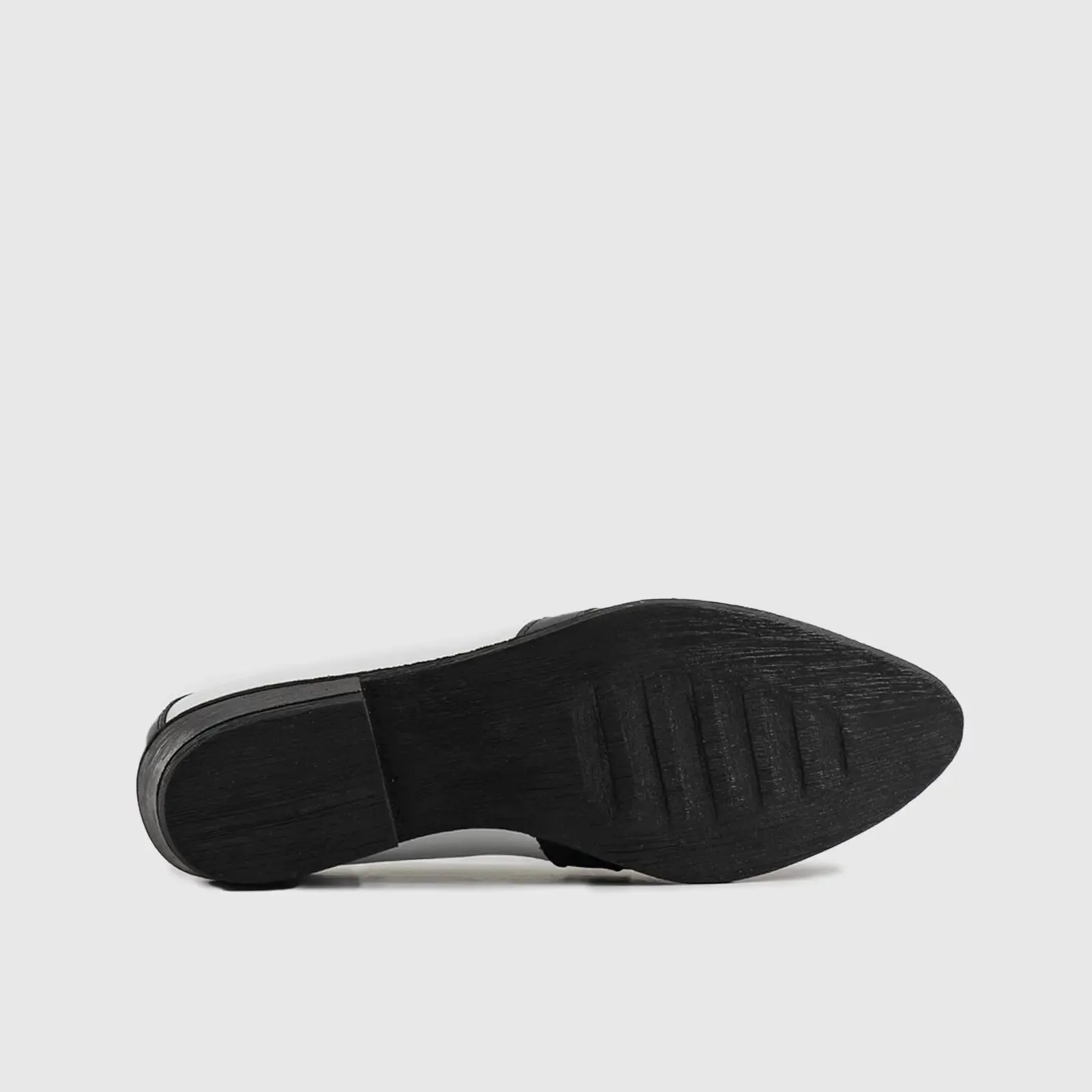 Leather Slip On Tassels 2893 Black/White