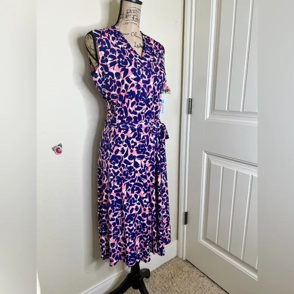 Leota Petals Finnley Faux Wrap Sleeveless Dress in Blue, White &amp; Coral Size L