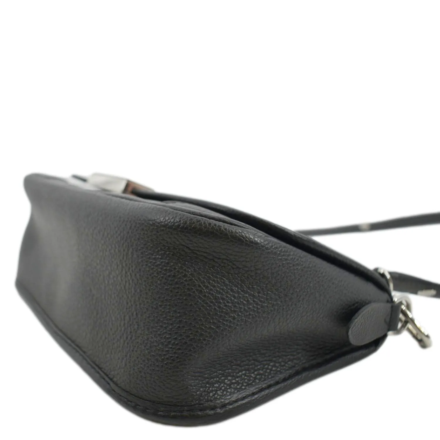 LOUIS VUITTON Buci Epi Grained Leather Shoulder Bag Black