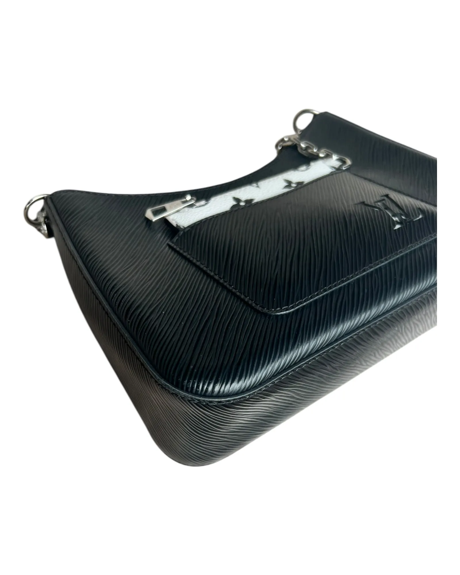 Louis Vuitton Marelle Bag in Black - Preloved