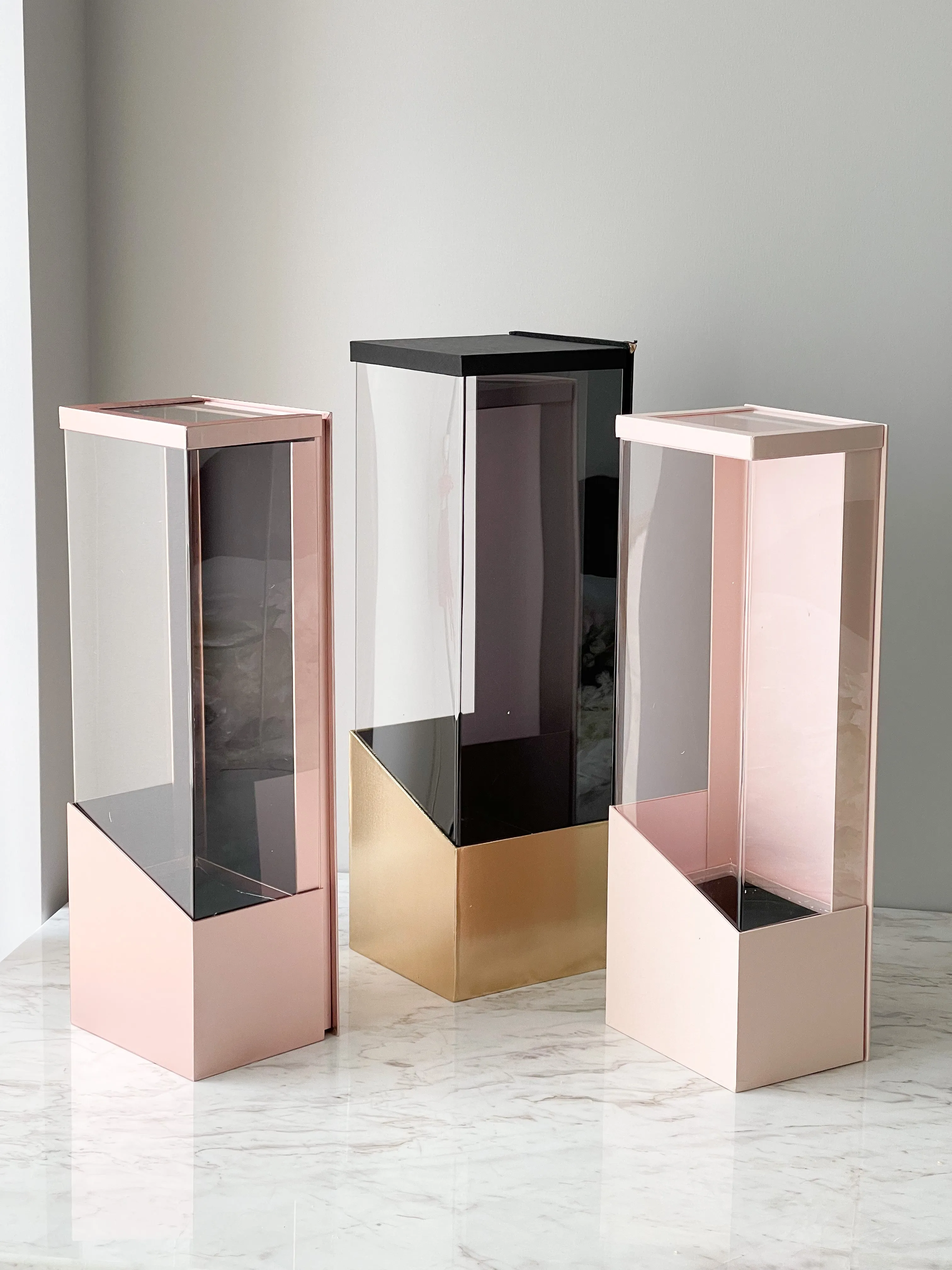 Luxury Acrylic Flower Box with Square Base