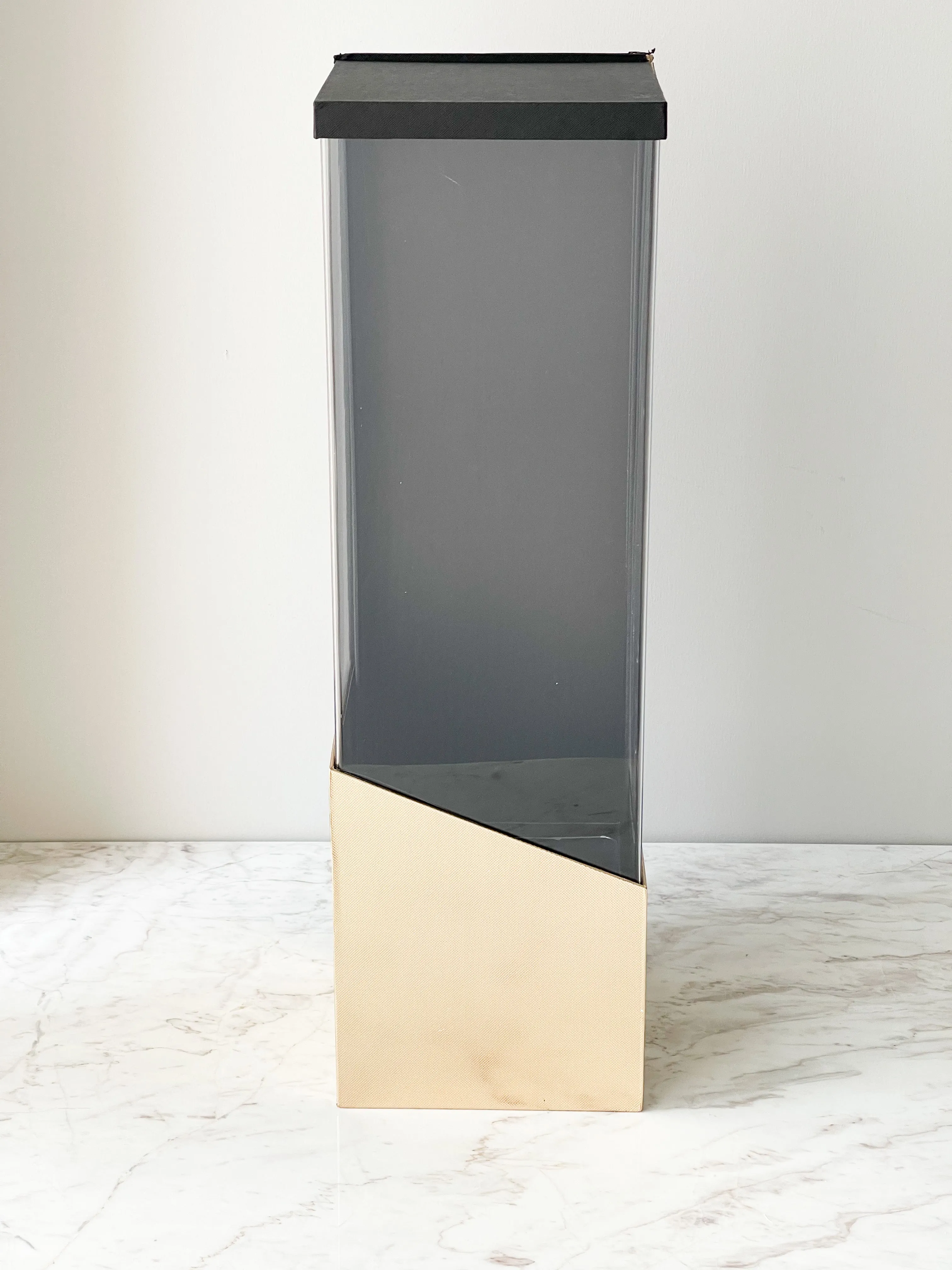 Luxury Acrylic Flower Box with Square Base