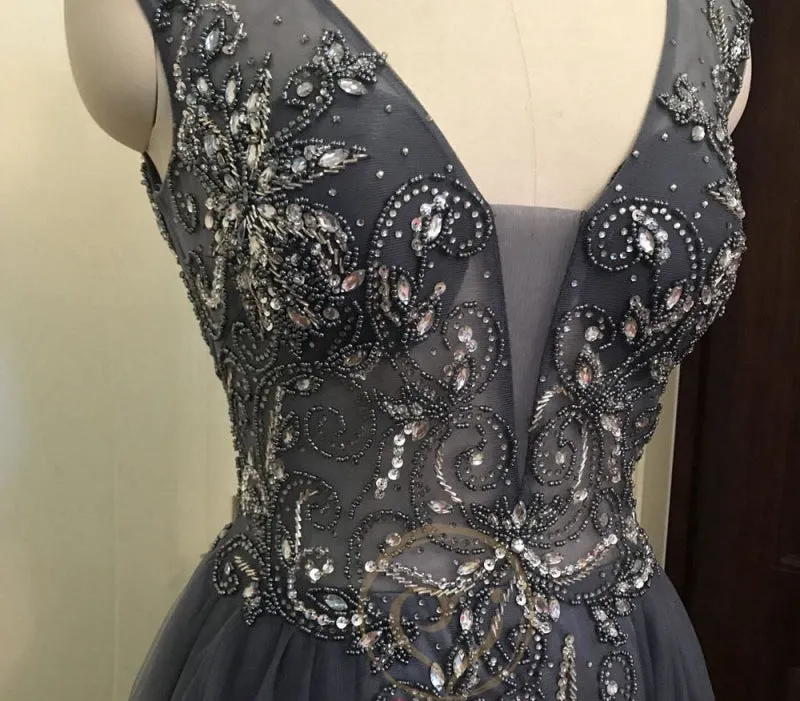 Luxury Gray V Neck Sleeveless Tulle Long Prom Dress with Beads Crystal