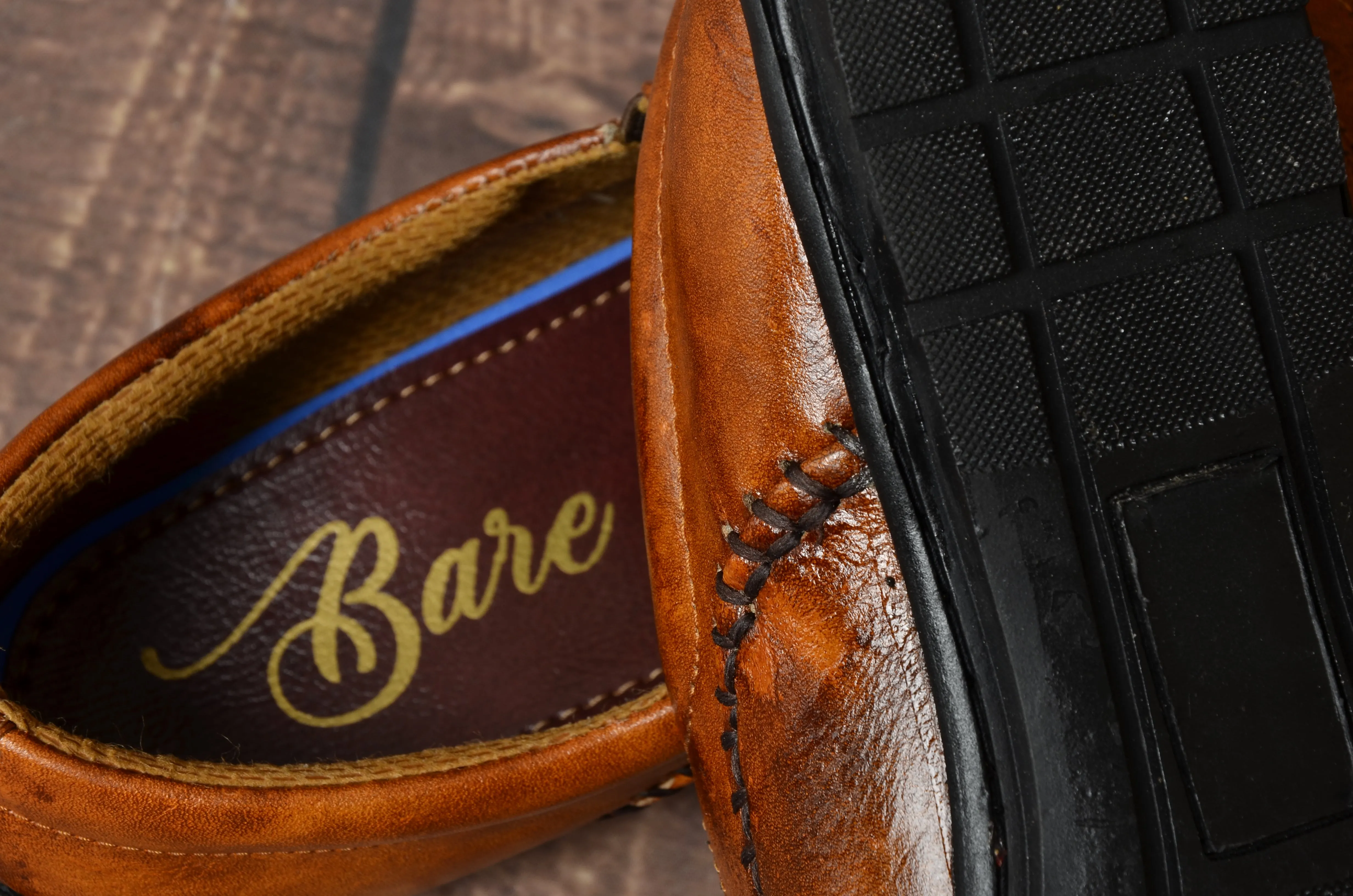 Men loafer with Stitch Front