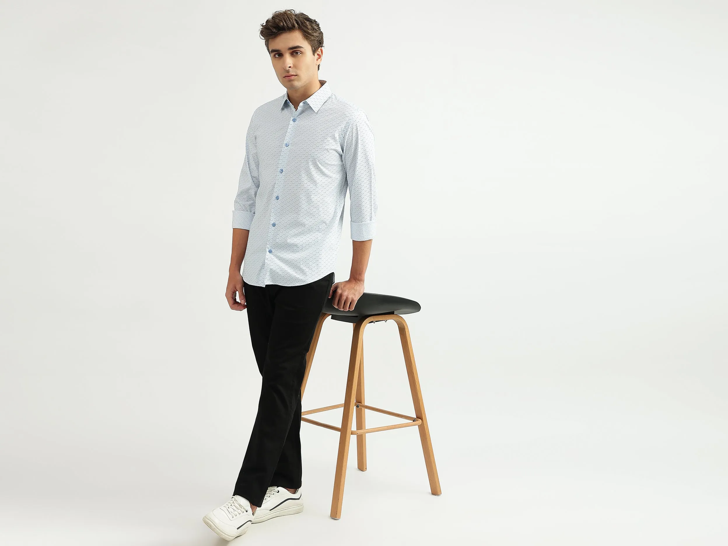 Men Printed Spread Collar Shirt