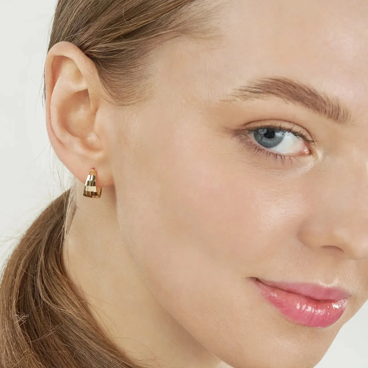 Mirrored Tapered Hoop